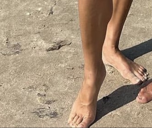 Joanna Moro Feet